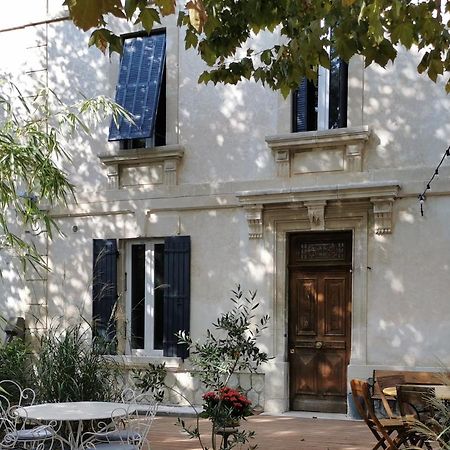 Maison D' Alys Entre Luberon Et Alpilles Cabannes Dış mekan fotoğraf