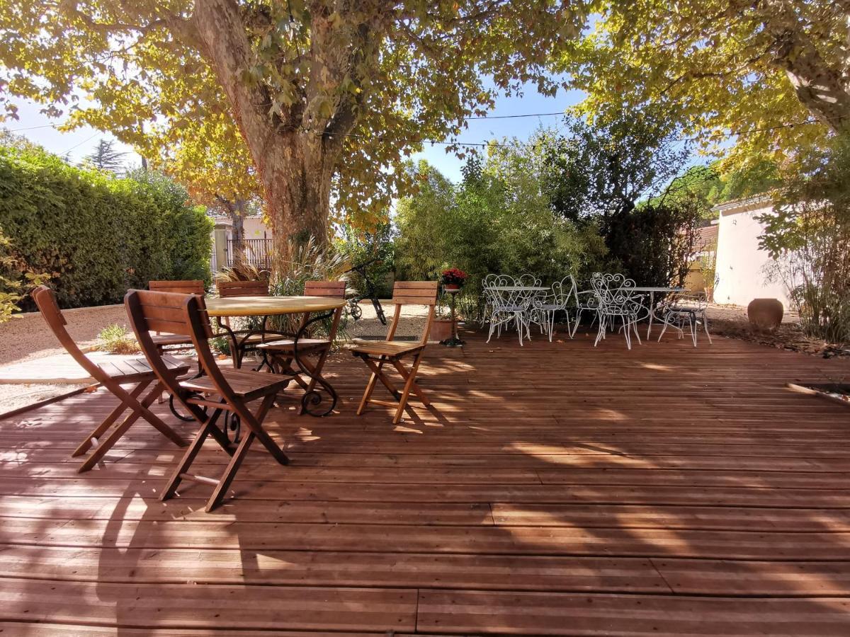 Maison D' Alys Entre Luberon Et Alpilles Cabannes Dış mekan fotoğraf